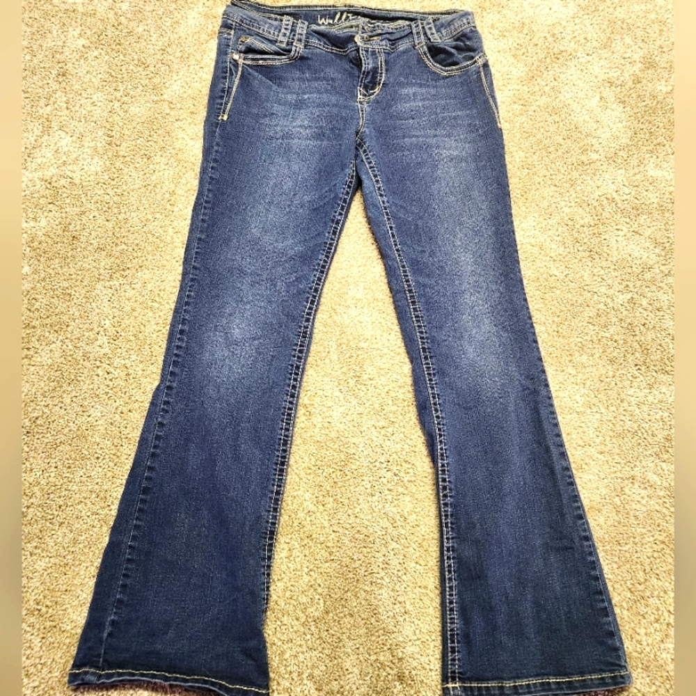 Authentic y2k 2000s flare jeans size 10 from wildflower
